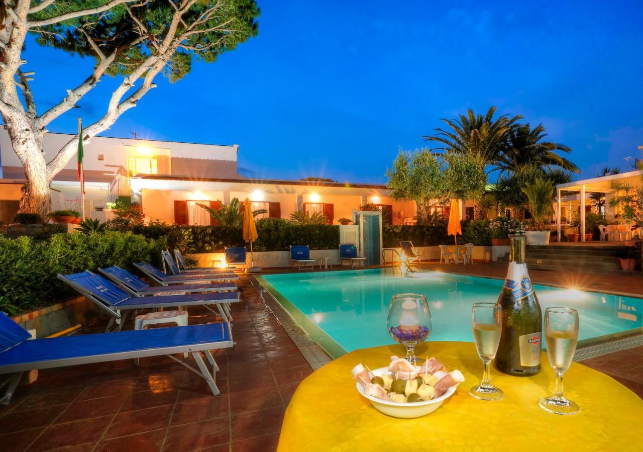 Hotel Villa Mena Forio di Ischia المظهر الخارجي الصورة