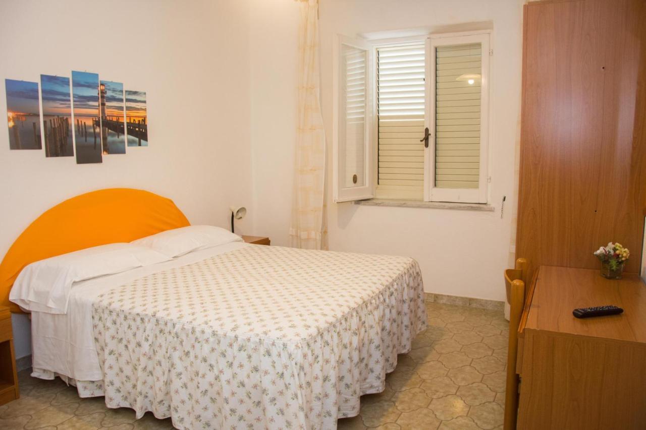 Hotel Villa Mena Forio di Ischia المظهر الخارجي الصورة