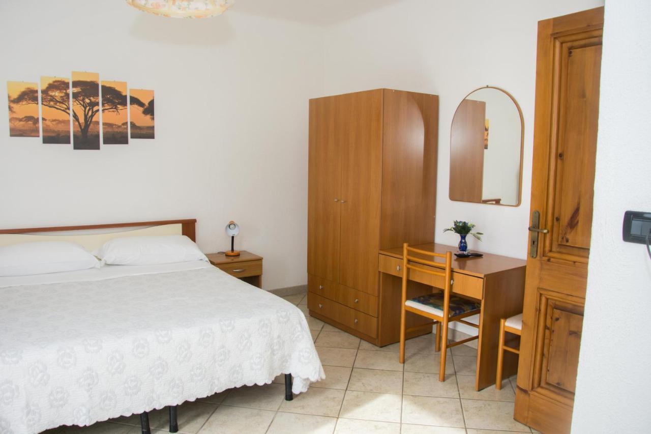 Hotel Villa Mena Forio di Ischia المظهر الخارجي الصورة